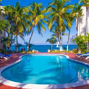 Chrisanns Paradise By The Ocean - Apt#9 , Ocho Rios Jamaica